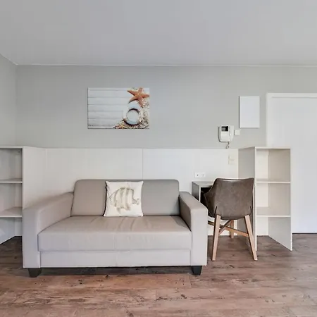 Studio For 2 People With Sofa Bed *
